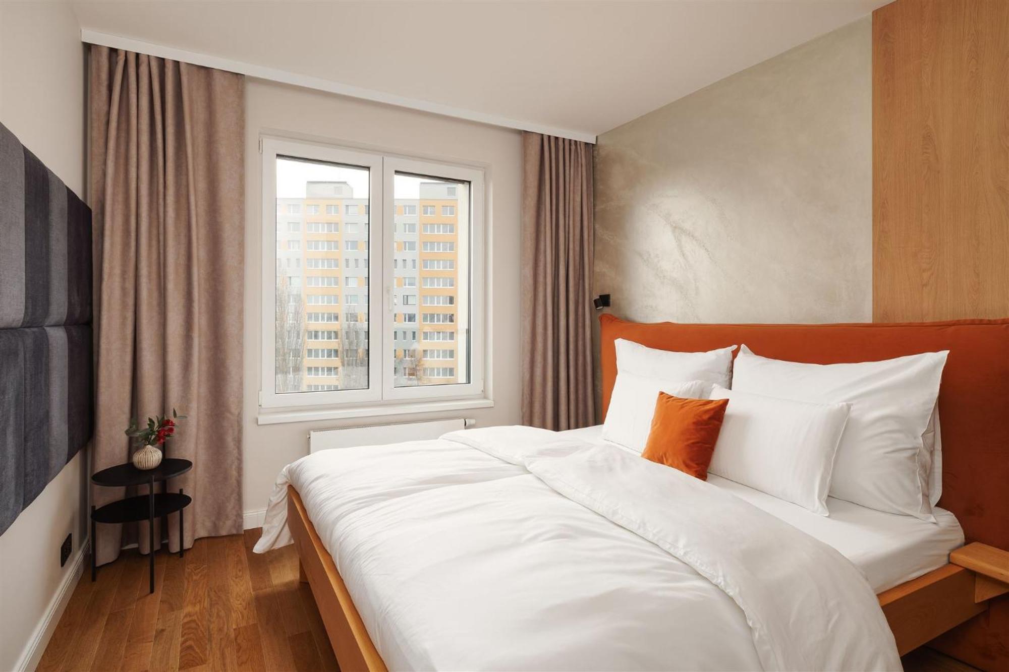 Luxury Sunny - Free Garage, Metro, Balcony, Ps5, 2nd Parking On Request * Prag